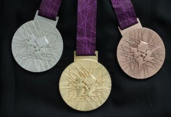 Rusii dau premii mari medialiatilor olimpici la Londra