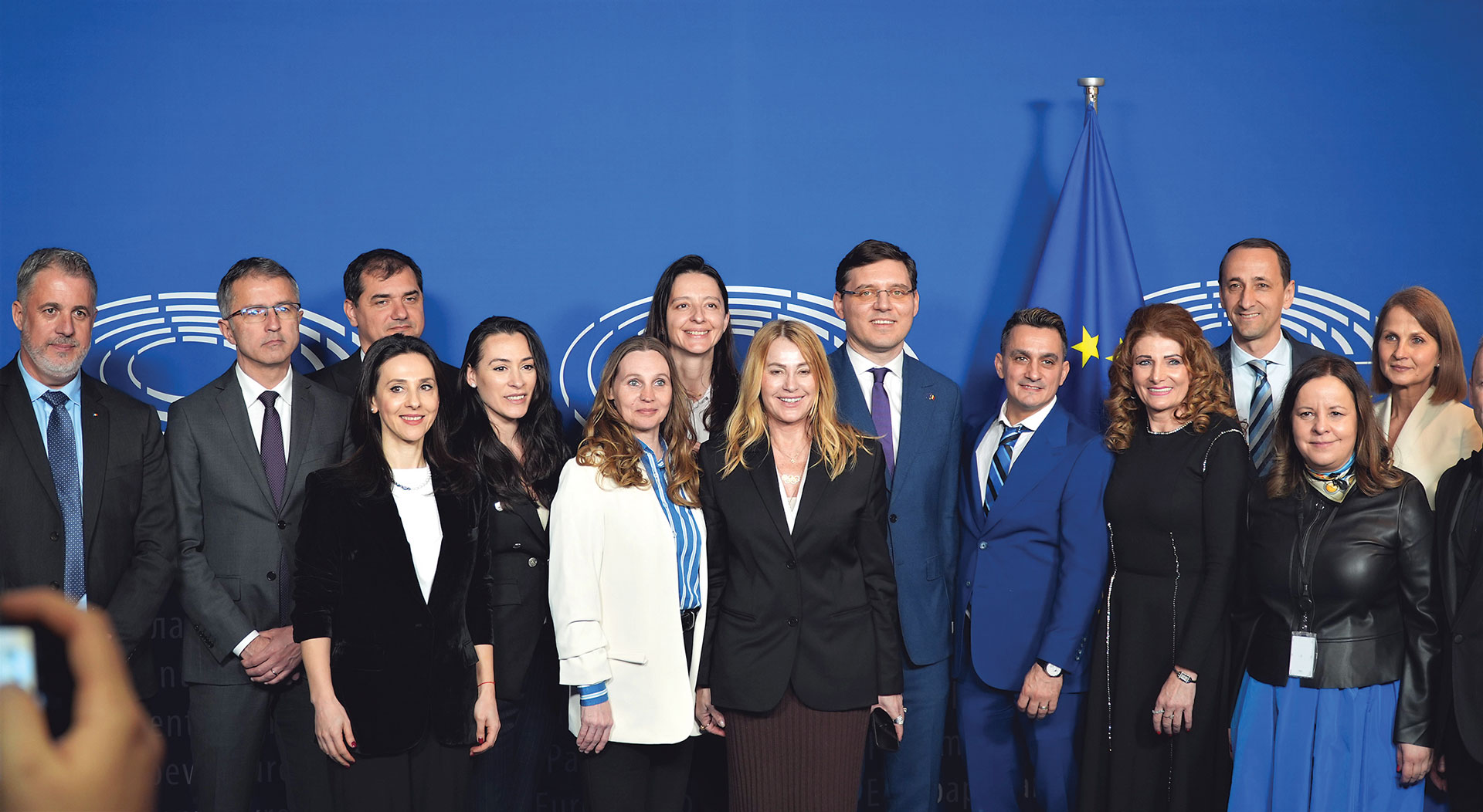 EDITORIAL DUMITRU GRAUR | 10-le de acum 50 de ani